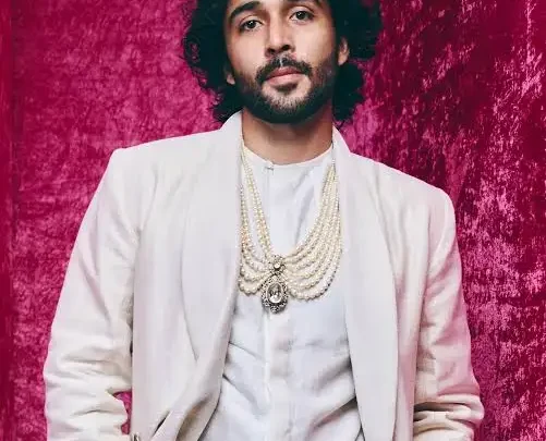 Zahan Kapoor Biography: Parents, Age, Height, Net Worth, Movies, Wife, Siblings, Instagram