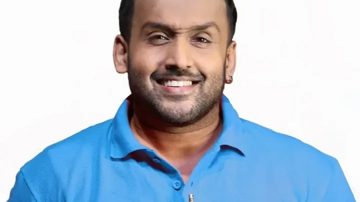 Janith Wickramage Biography: Parents, Age, Net Worth, Height, Movies, Brother, Wife, YouTube