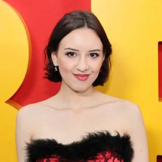 Serena Shahidi Biography: Age, Net Worth, Podcast, Height, Parents, TikTok, Boyfriend