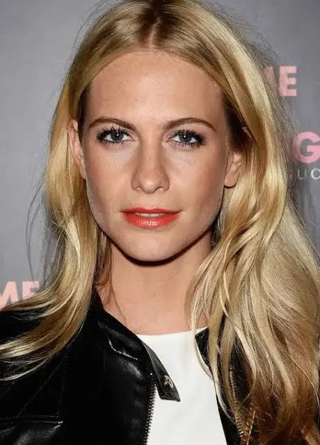 Poppy Delevingne Biography: Husband, Height, Age, Net Worth, Parents, Sister, Movies, Career
