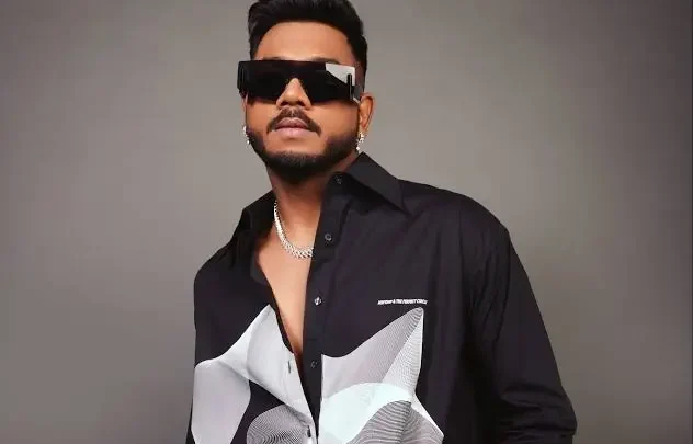 King (singer) Biography: Net Worth, Songs, Age, Parents, Girlfriend, Height, Albums, Instagram