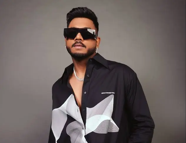 King (singer) Biography: Net Worth, Songs, Age, Parents, Girlfriend, Height, Albums, Instagram