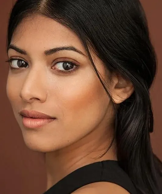 Anushka Senanayake Biography: Age, Net Worth, Height, Parents, Movies, Career, Husband