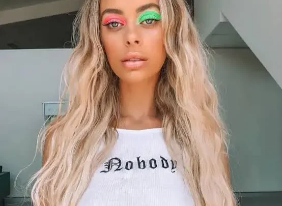 Em Davies Biography: Husband, Age, Net Worth, Height, Daughter, Business, Instagram