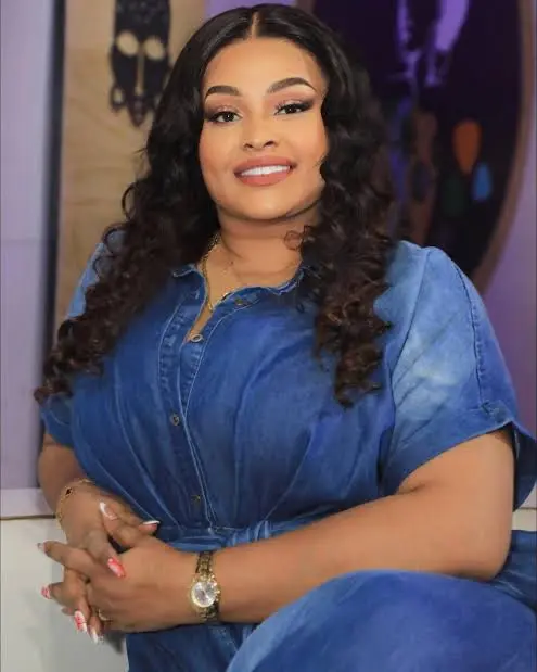 Yasmine Reda Bio: Net Worth, Age, Parents, Career, Height, Children, Husband, Instagram