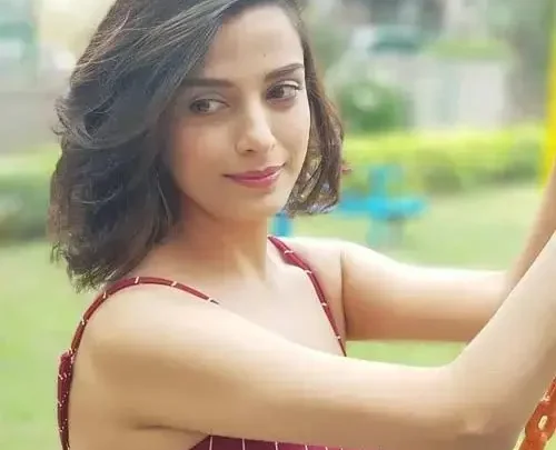 Pooja Sharma Biography: Age, Net Worth, Height, Parents, Movies, Career, Spouse, TV Shows