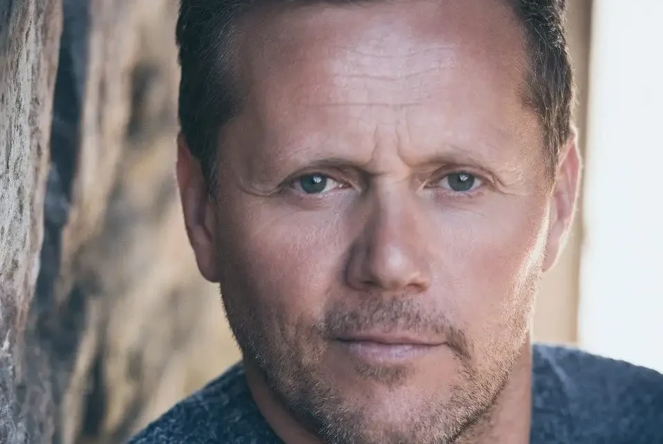 Rhys ap William Biography: Net Worth, Age, Height, TV Shows, Career, Parents, Spouse