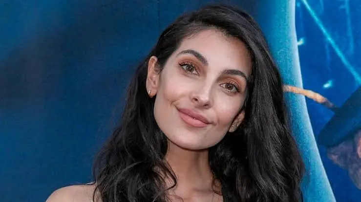 Anna Nooshin Biography: Parents, Age, Height, NSMBL.nl, Boyfriend, Instagram