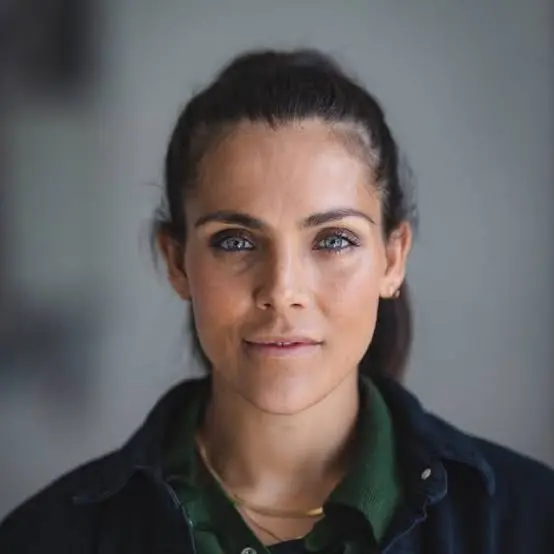 Jørgine Massa Vasstrand Biography: Age, Children, Spouse, Net Worth, Books, Height, Parents, Career