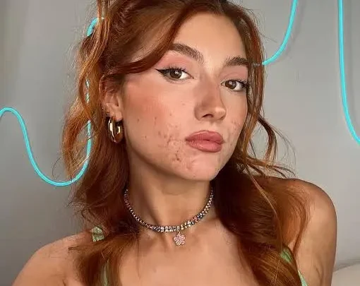 Izzie Rodgers Biography: Partner, Siblings, Age, Height, Net Worth, Career, Education, YouTube, Ethnicity