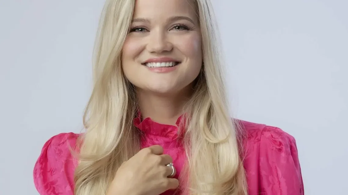 Sandra Lyng Biography: Songs, Career, Parents, Age, Net Worth, Height, Partner, Eurovision, Albums