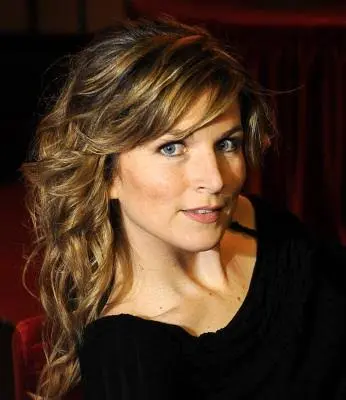 Ann Van den Broeck Biography: Kids, Net Worth, Height, Age, Spouse, Rapunzel ASMR, Instagram, Parents, Nationality