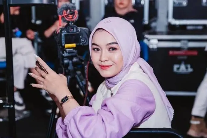 Salma Salsabil Biography: Ethnicity, Parents, Religion, Songs, Instagram, Height, Net Worth