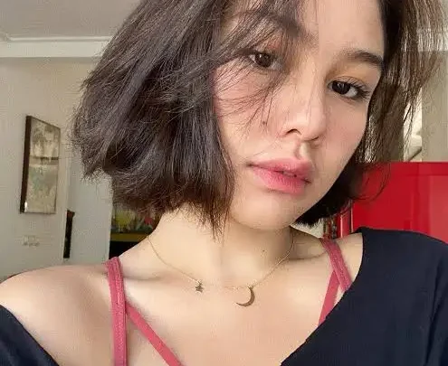 Vanesha Prescilla Biography: Siblings, Height, Age, Movies, Parents, Ethnicity, Songs, Net Worth