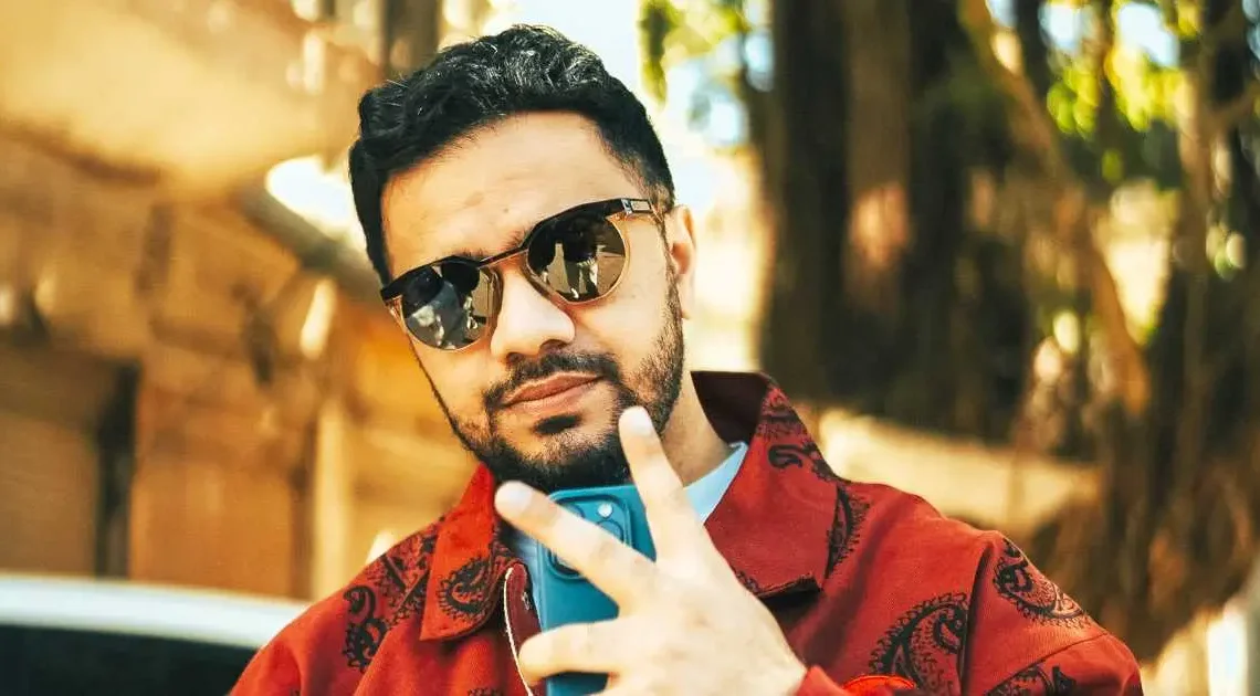 Irfan Junejo Biography: Age, Wife, Net Worth, Height, Parents, Career, YouTube