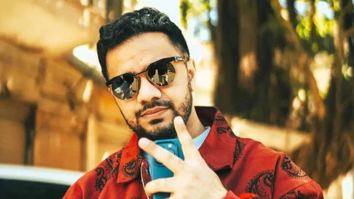 Irfan Junejo Biography: Age, Wife, Net Worth, Height, Parents, Career, YouTube