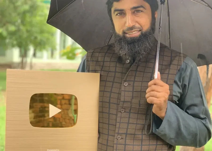 Arshad Reels Biography: Net Worth, Age, Parents, Height, Children, Brother, Career, Wife