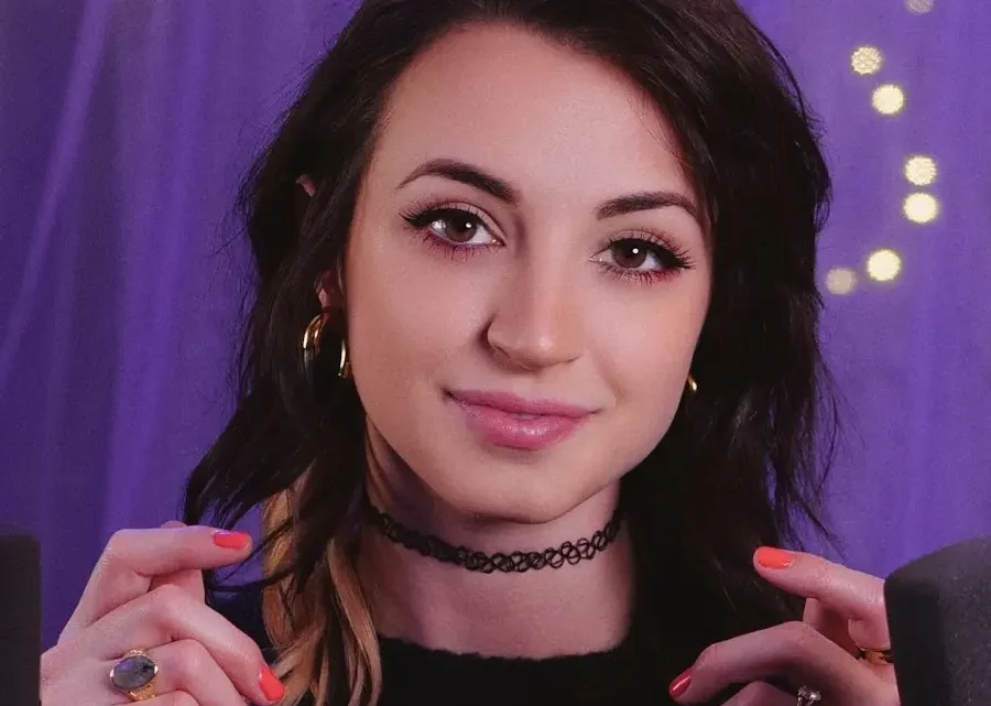 Gibi ASMR Biography: Real Name, Spouse, Age, Net Worth,  Height, Career, Education, Awards, Instagram