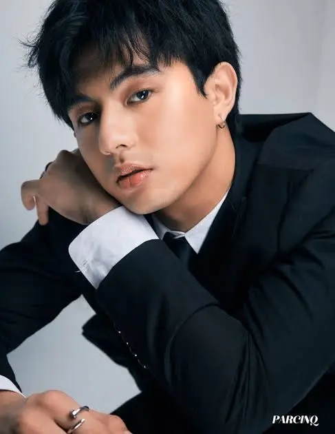 John Lloyd Toreliza Biography: Ethnicity, Parents, Net Worth, BGYO, Songs, Girlfriend, Age