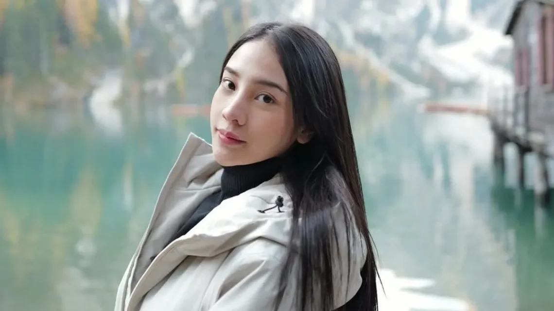 Anya Geraldine Biography: Height, Net Worth, Age, Movies & TV Shows, Parents, Husband