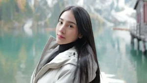 Anya Geraldine