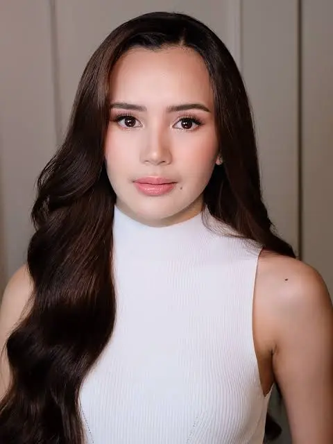 Beby Tsabina Biography: Husband, Parents, Age, Net Worth, Height, Siblings, Career, Movies