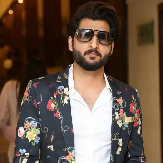 Bilal Saeed Biography: Height, Wife, Age, Net Worth, Parents, Son, Brother, Songs