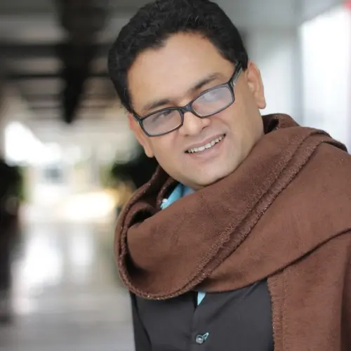 Waqar Ali Biography: Net Worth, Parents, Age, Height, Siblings, Career, Education, Songs