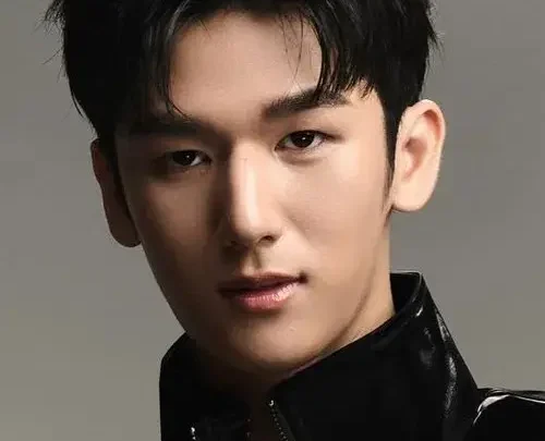 Panuwat Sopradit Biography: Parents, Movies, Age, Height, Instagram, Net Worth