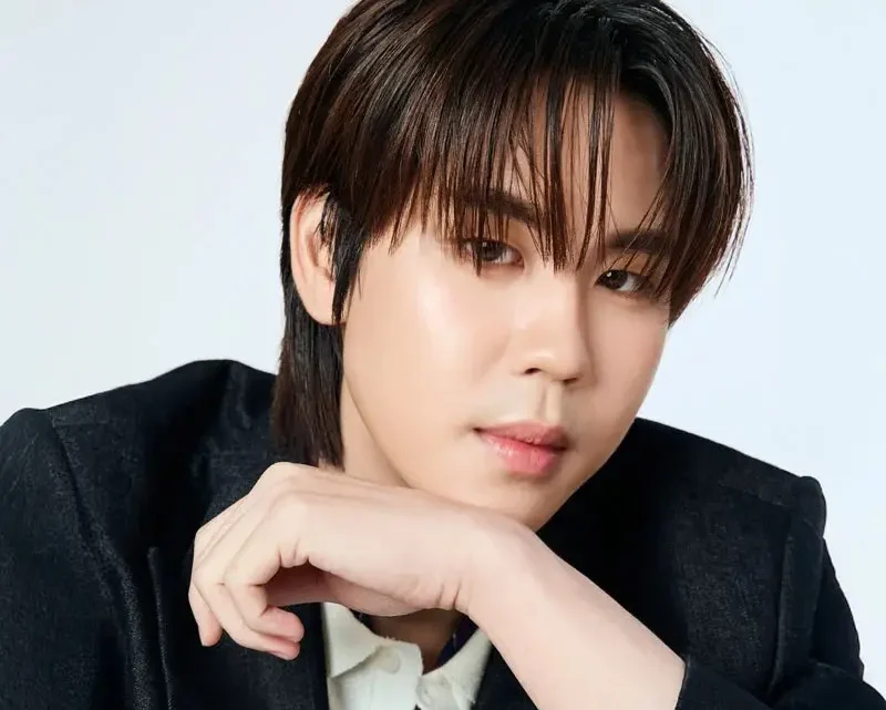 Prem Warut Biography: Parents, Movies, Age, Religion, Songs, Instagram, Net Worth, Height