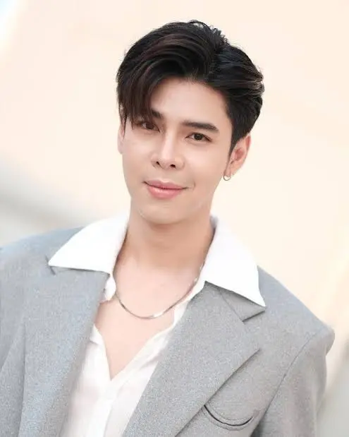 Job Yosatorn Konglikit Biography: Age, YouTube, Net Worth, Awards, Instagram, Movies, Girlfriend, Ethnicity
