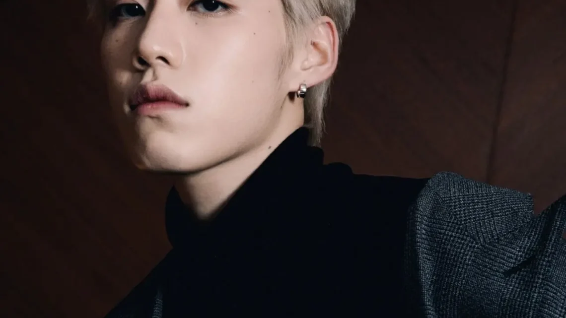 Krit Amnuaydechkorn Biography: Movies, Ethnicity, Songs, Age, Awards, Girlfriend, Height, Parents, Net Worth