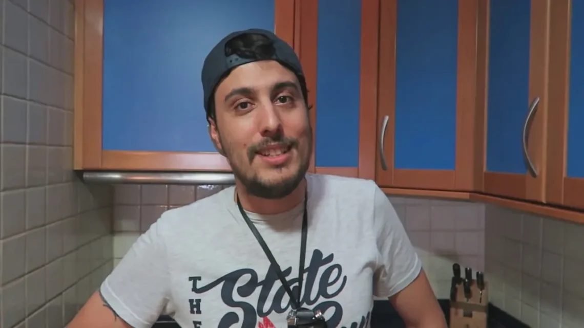 David Alonso Romero Biography: Age, Height, Net Worth, Sister, Career, Wife, YouTube