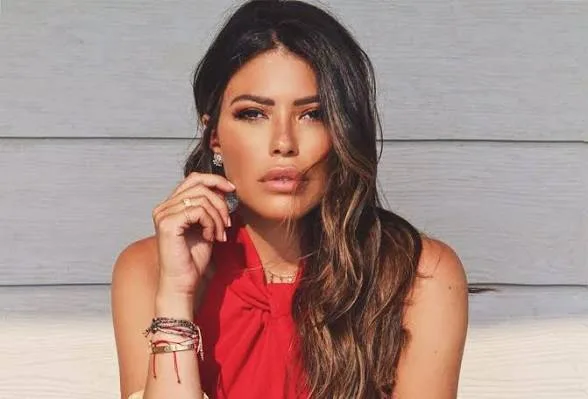 Alanoud Badr Biography: Age, Husband, Net Worth, Lady Fozaza, Fashion Career, Awards, Height