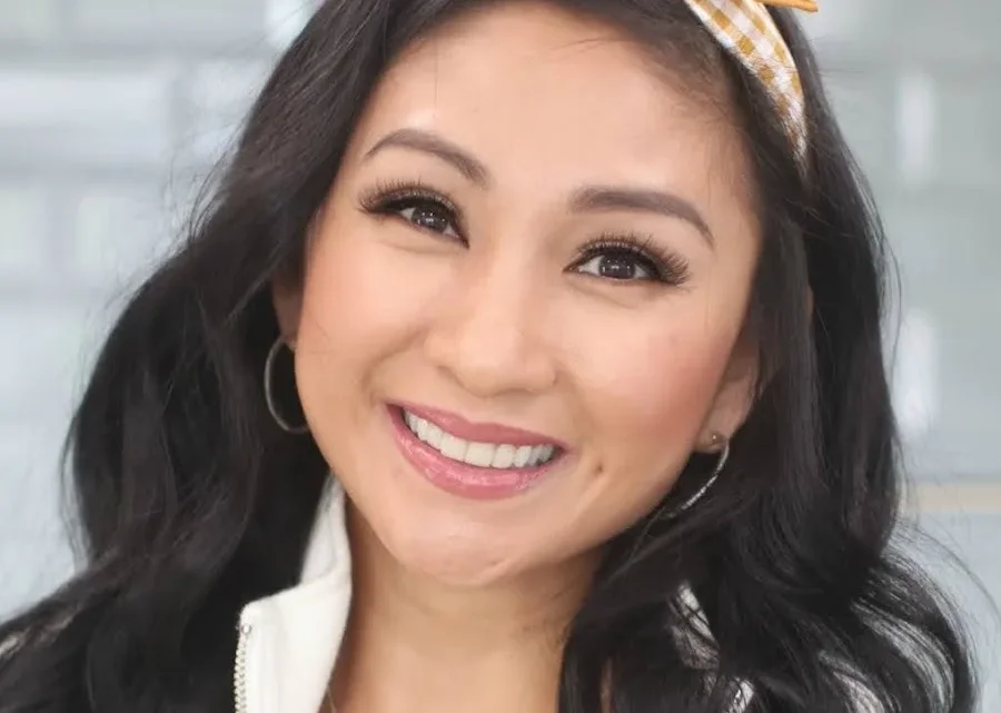 April Athena Biography: Husband, Kids, Age, Net Worth, Height, Parents, YouTube Career