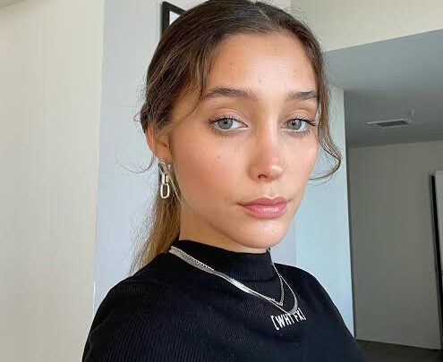 Hailey Sani Biography: Age, Net Worth, Height, Parents, Siblings, Ex-Boyfriends, Career