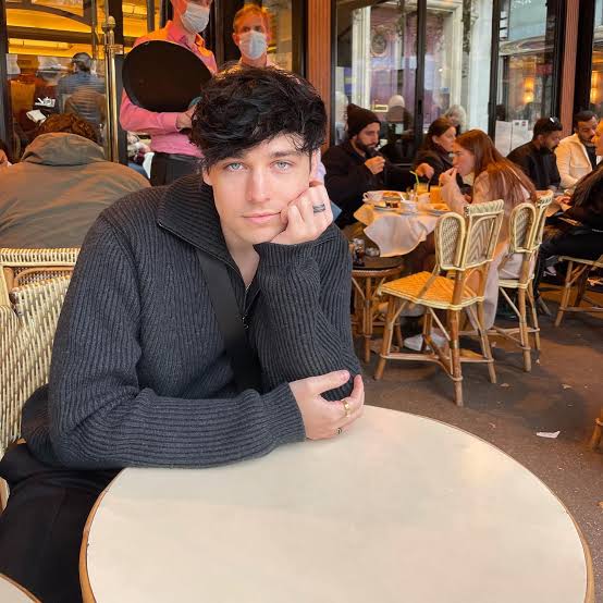 Curtis Newbill Biography: Age, Net Worth, Height, Parents, Career, Siblings, Girlfriend, YouTube