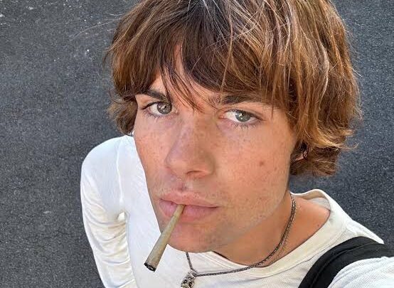 Will Swinton Biography: Album, Ethnicity, Age, Parents, Net Worth, Songs, Record Label, Instagram