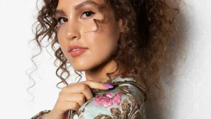 Sarah Silva Biography: Awards, Songs, Ethnicity, Parents, Instagram, Net Worth, Religion, Height