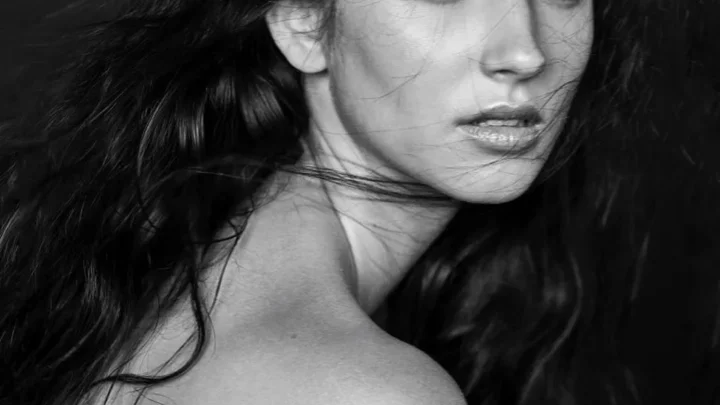 Elisha Herbert Biography: Instagram, Net Worth, Siblings, Ethnicity, Age, Parents, Height, Boyfriend