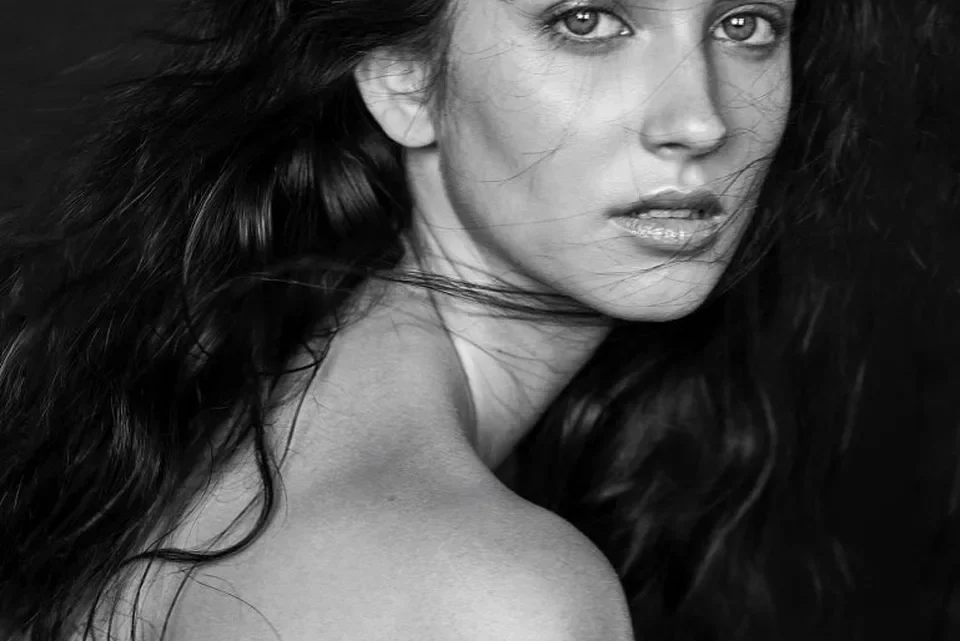 Elisha Herbert Biography: Instagram, Net Worth, Siblings, Ethnicity, Age, Parents, Height, Boyfriend