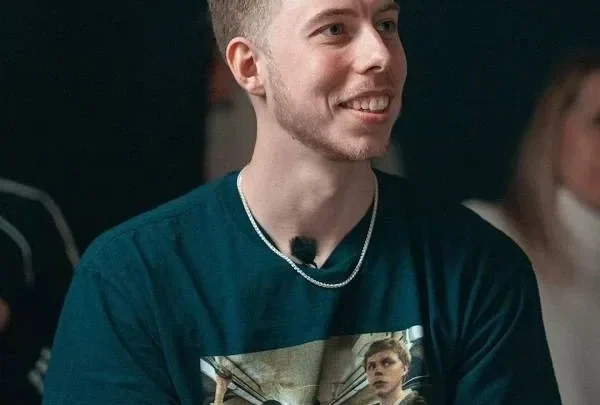 Calfreezy Biography: Age, Podcast, Net Worth, YouTube, Real Name, Ethnicity, Parents, Height, Religion, Wife