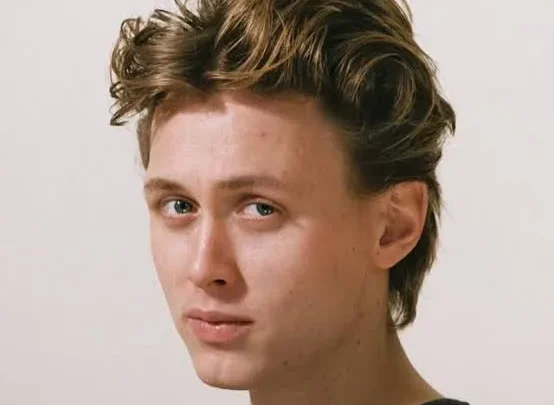 Henrik Holm Bio: Parents, Age, Height, Net Worth, Movies & TV Shows, Spouse, Children, Instagram