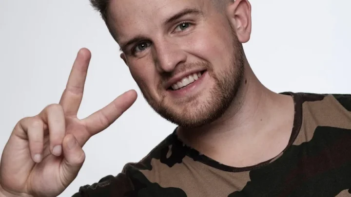 Ben Phillips Biography: Net Worth, Children, YouTube, Height, Books, Parents, Ethnicity