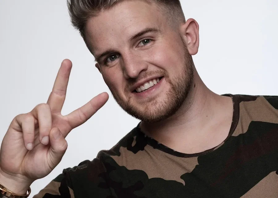 Ben Phillips Biography: Net Worth, Children, YouTube, Height, Books, Parents, Ethnicity