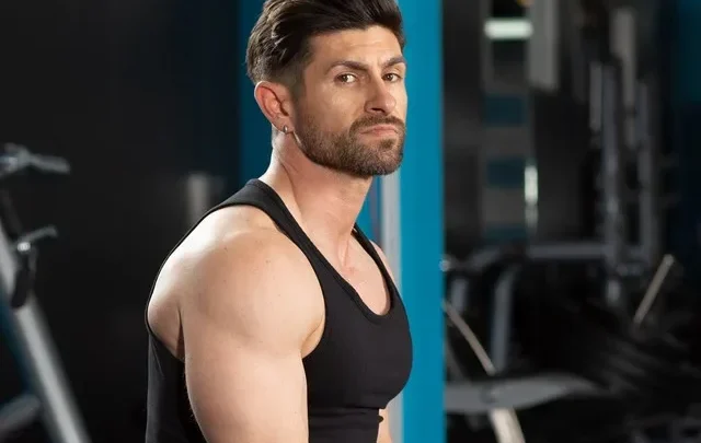 Aaron Marino Bio: Wife, Height, Age, Net Worth, YouTube Career, Parents, Businesses