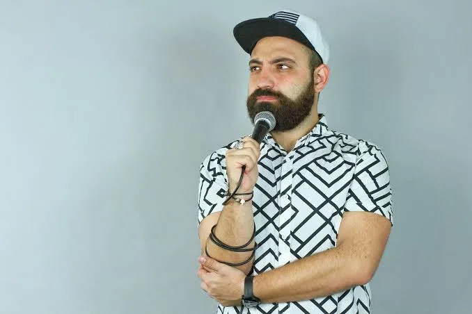 Slobotzky Biography: Net Worth, Age, Height, Parents, La Cotorrisa, Spouse, Career, Instagram