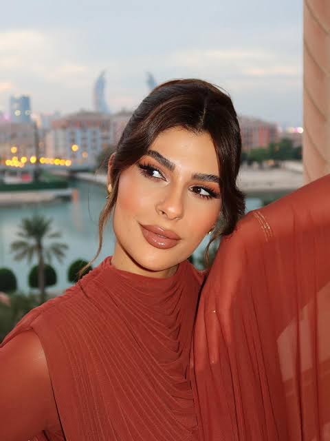 Nada Al Haj Biography: Net Worth, Age, Height, Sisters, Instagram, Career, Spouse, Ethnicity