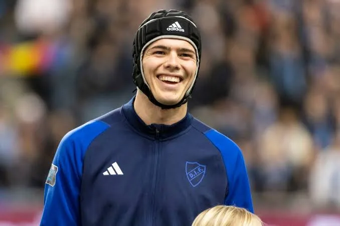 Jacob Widell Zetterström Biography: Age, Net Worth, Height, Career, Club, Girlfriend, Stats