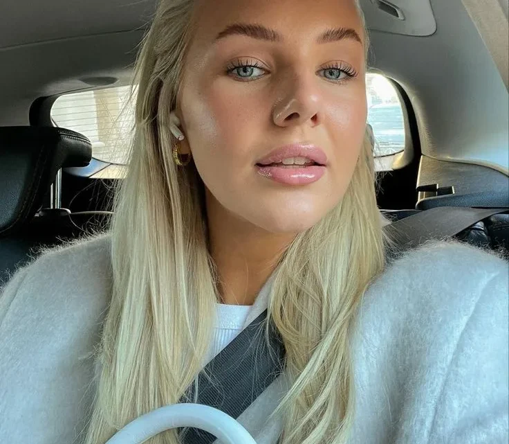 Linn Ahlborg Biography: Age, Net Worth, Height, Brother, Blog, YouTube, Career, Instagram, Boyfriend